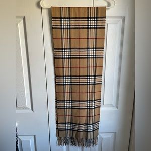 Scarf about 6’ x 1’